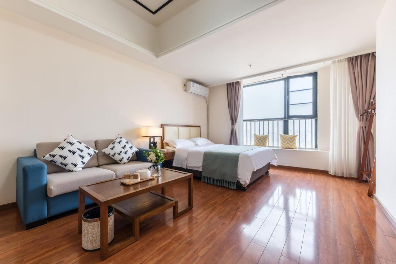 Livetour Hotel Luogang Wanda Plaza Suyuan Metro Cantón Exterior foto