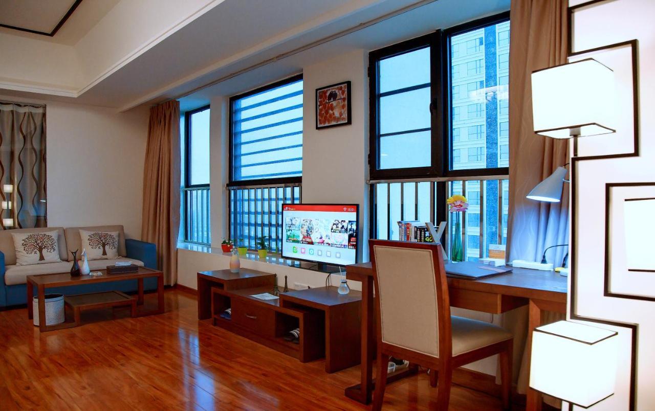 Livetour Hotel Luogang Wanda Plaza Suyuan Metro Cantón Exterior foto