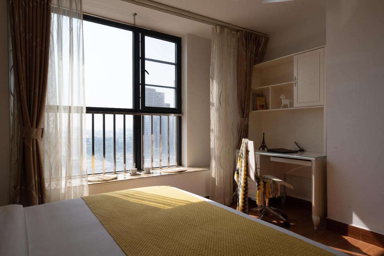 Livetour Hotel Luogang Wanda Plaza Suyuan Metro Cantón Exterior foto