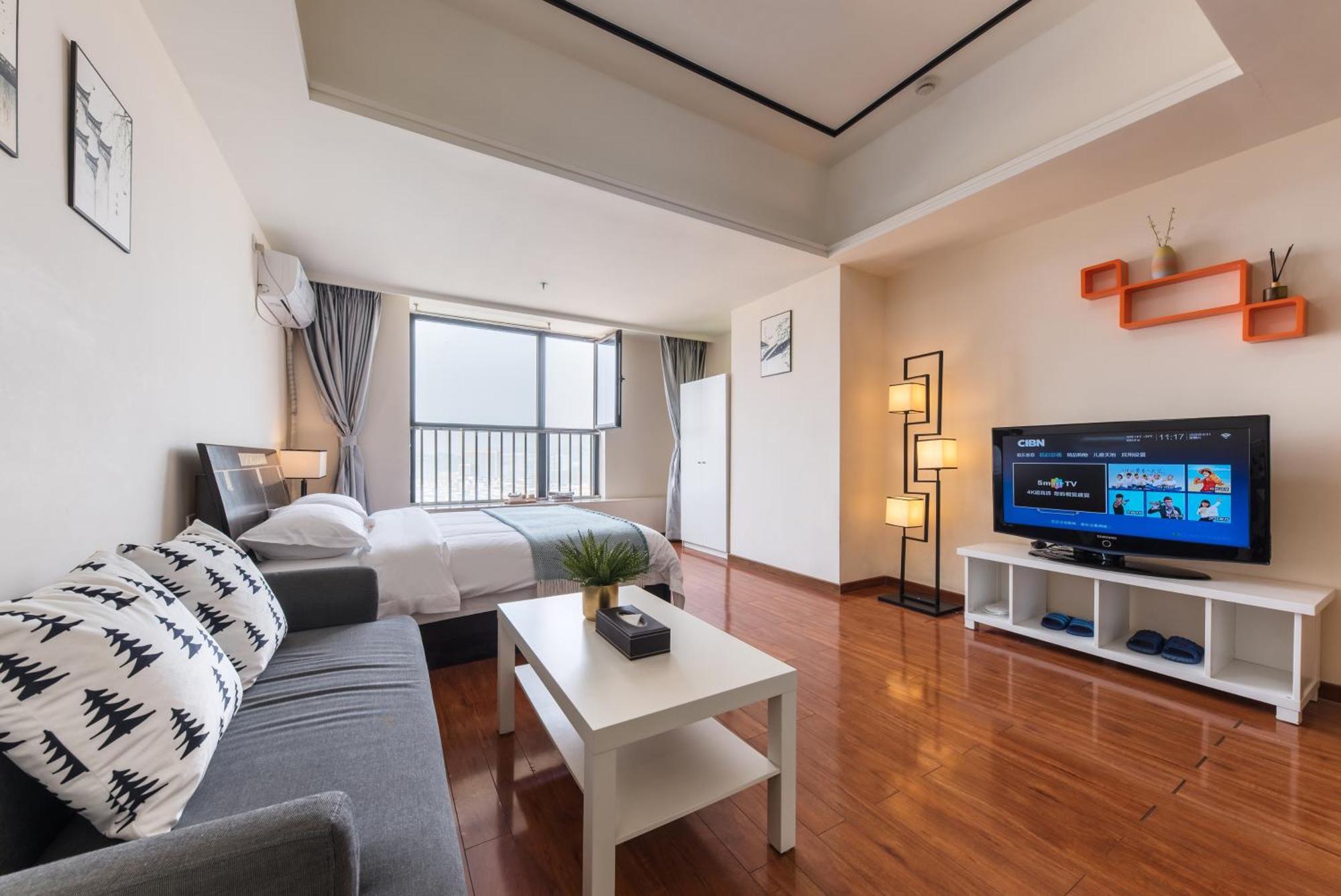 Livetour Hotel Luogang Wanda Plaza Suyuan Metro Cantón Exterior foto