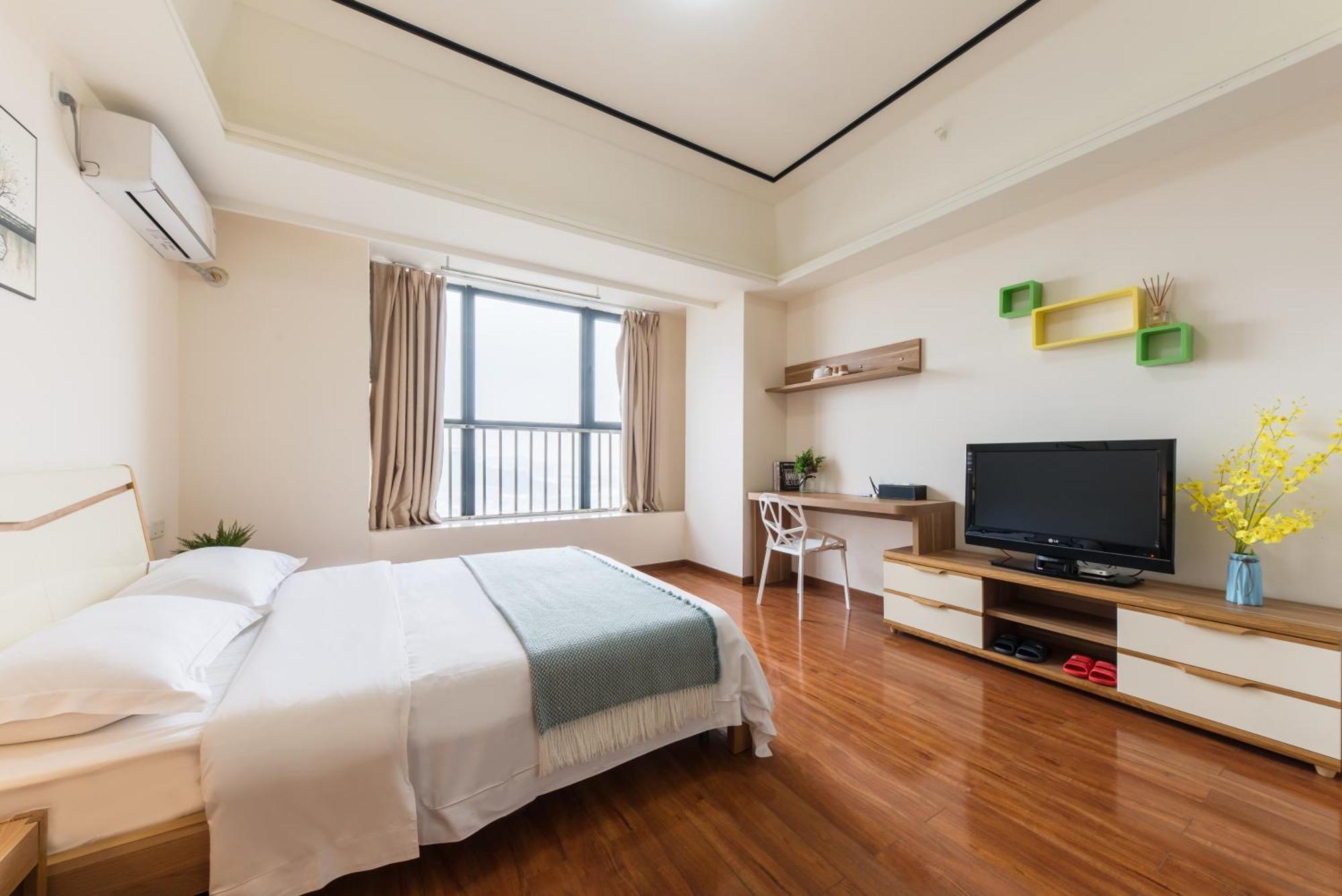 Livetour Hotel Luogang Wanda Plaza Suyuan Metro Cantón Exterior foto